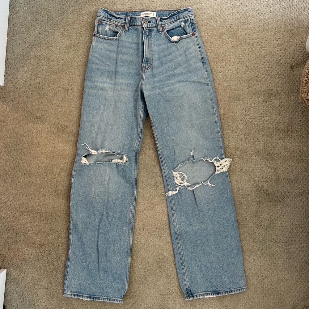 Abercrombie jeans - Picture 1 of 3